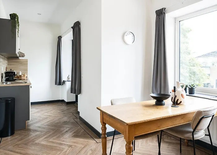 Apartment Modern Studio In Kitchen And Bathroom *