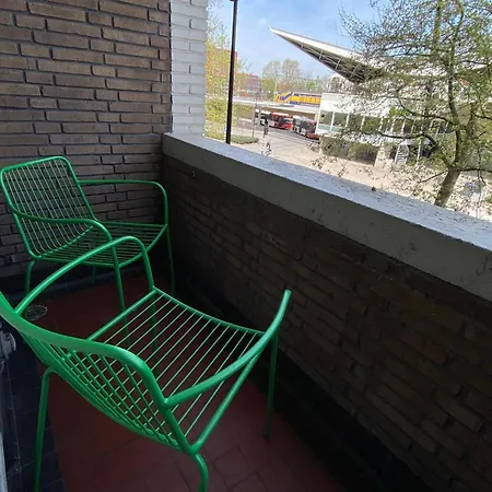 Modern Studio In Kitchen And Bathroom Appartement